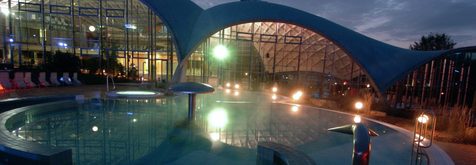 Hintergrundbild zu Toskana-Therme